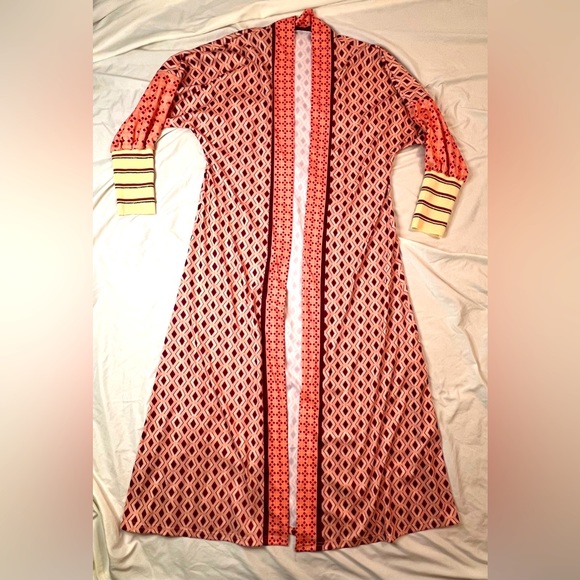 NWOT Burgundy and Pink Print Maxi Duster - Picture 1 of 4